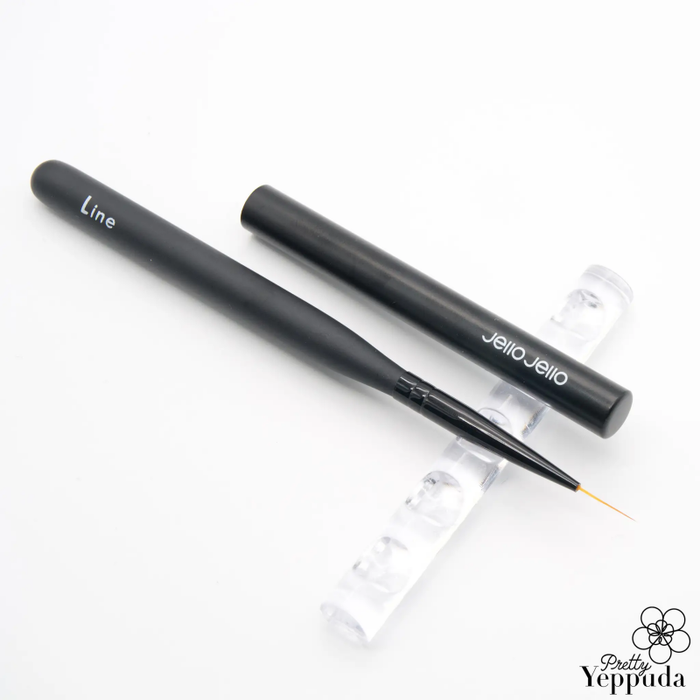 Flexible Makeup Brushes Set - Six versatile black brushes allow for precise application of cosmetics, including one free bonus brush for a limited-time offer. Ideal for Shopify product listings, this image showcases the JELLO JELLO brand's high-quality, flexible design suitable for a range of beauty routines.