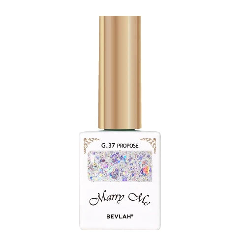 Enchanting glitter gel in the BEVLAH Marry Me Collection, featuring a dazzling and romantic touch for your nails. Captivating and confident, this HEMA-free formula with quick-dry technology and no harsh scents delivers a stunning manicure.