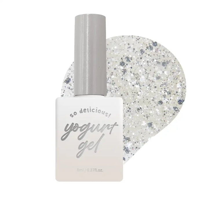 Elegant bridal shower nail collection featuring iridescent glitters and creamy syrups. This Yogurt Nail Korea set includes four shimmering gel polishes and four sparkling glitter gels, perfect for adding a refined touch to any wedding day ensemble.