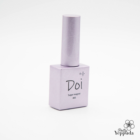 Elegant lilac-colored bottle of Nailbayo DOI Sugar Magnet Gel, showcasing sleek design with 'DOI' and 'Sugar magnet' text, part of a 6-piece collection for creating stunning magnetic nail art effects, inspired by Korean nail artistry