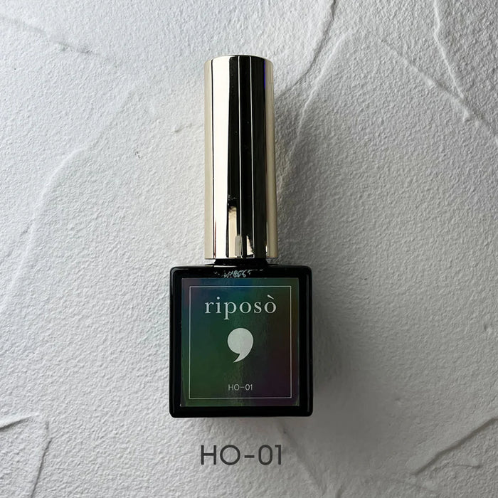 Holographic magnetic gel by Riposo, a captivating product with unique technology that allows for stunning holographic effects. The HO-01 model showcases the brand's innovative approach, inviting users to explore the dynamic interplay of magnets and holograms.