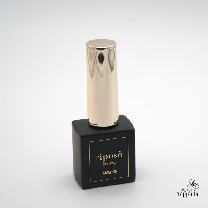 Pulling Gleam" by RIPOSO - A magnetic gel polish that simplifies the process of powder nail art, providing effortless beauty in a one-step solution. Available in a range of shades, this innovative product allows users to dive straight into nail art with its revolutionary non-wipe formula.