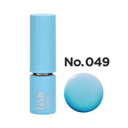 LEAV Color Gel No. 049, a vibrant and captivating turquoise nail polish product from the renowned LEAV brand. This 8ml gel polish offers a rich, glossy finish that can enhance the beauty of nails, with color variations that may occur due to differences in monitor resolutions and image effects.