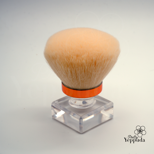 JELLO JELLO Dust off Brush (Ivory) - Tools