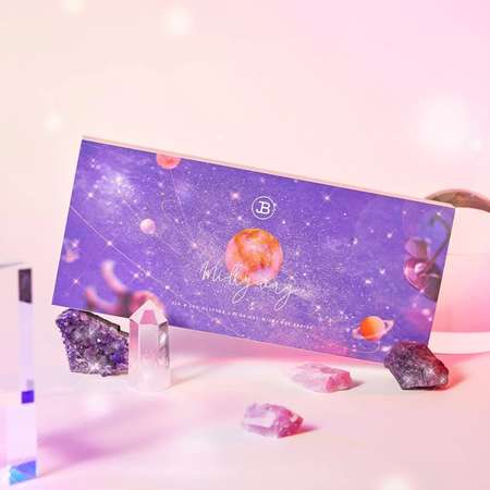 Enchanting 6-piece Jin.B Milky Way Collection - Vibrant glitter gels in a mesmerizing cosmic-inspired bottle design, capturing the allure of the celestial heavens. Showcasing the brand's commitment to innovative cosmetic artistry and captivating aesthetics.