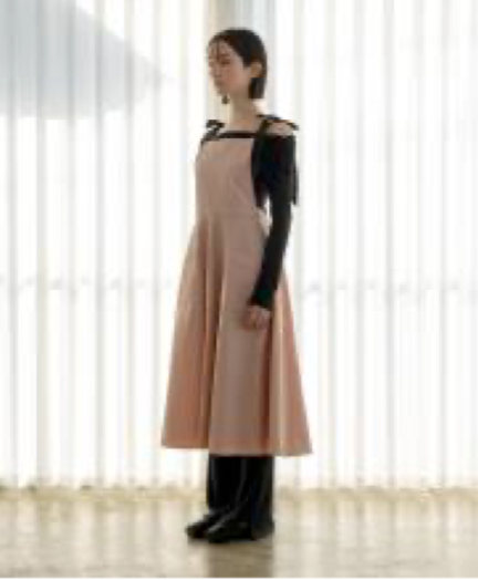K.BLANC Shoulder Ribbon Apron Black + Pink - Apron