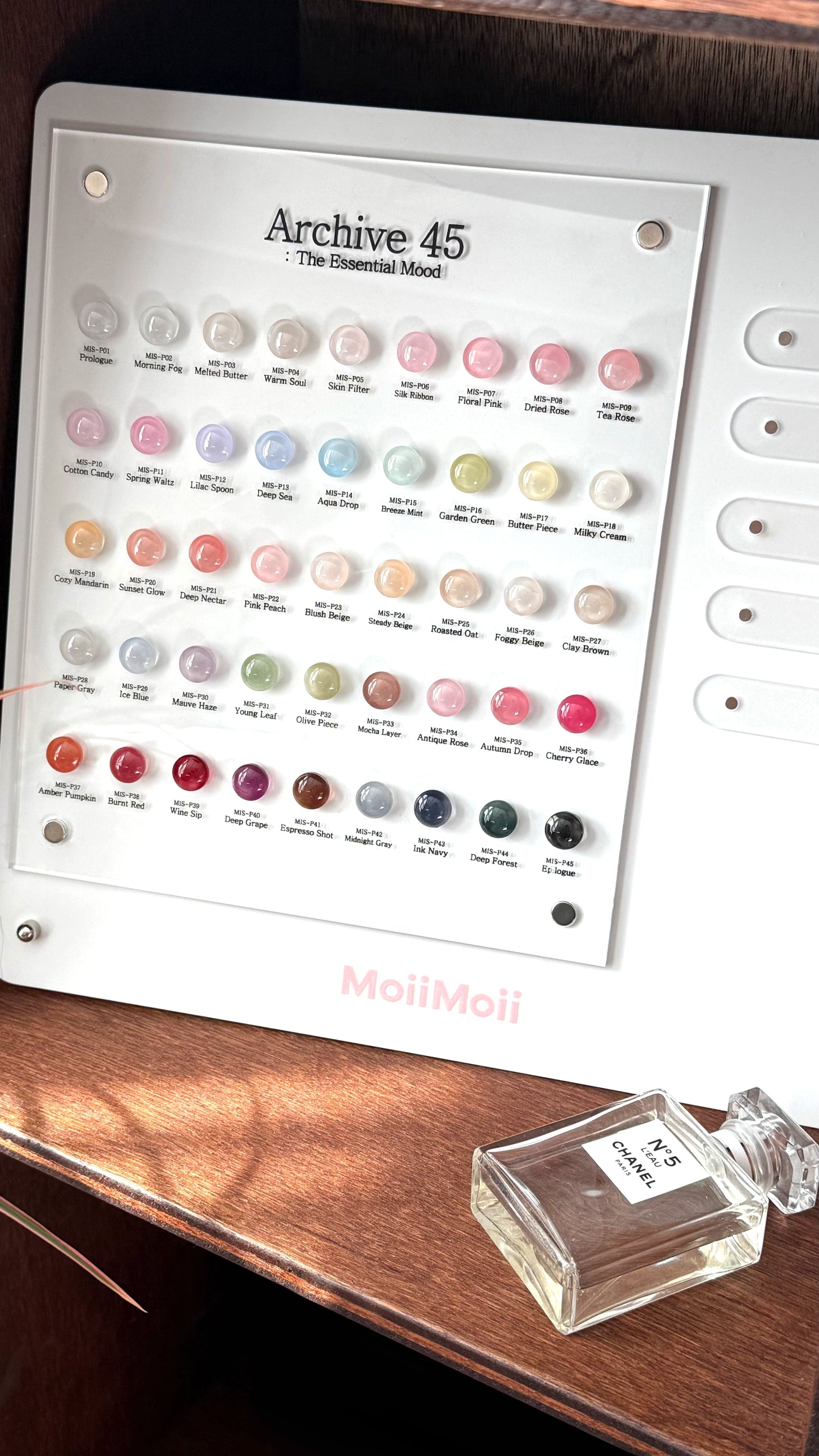 MOII MOII P25 Syrup Gel Polish – Archive45 Collection (10ml) - Gel