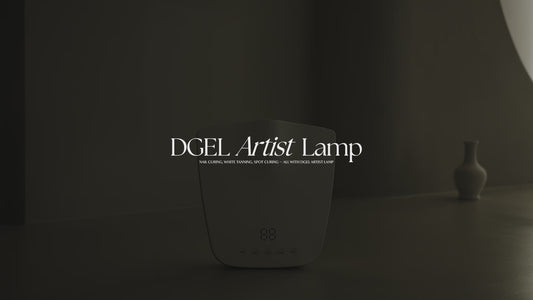 DGEL Artist Lamp