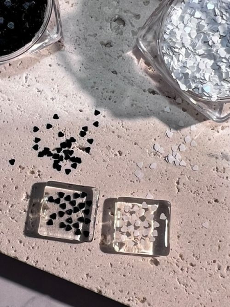 RIPOSO Mini Heart Glitters Black and White (2 types) - Nail Glitter