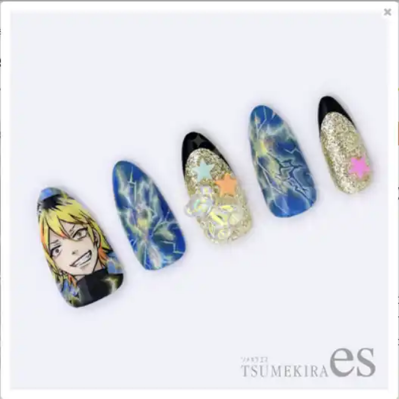 Intricate nail art in a striking lightning and electrical design, featuring a white gradient backdrop that allows for personalized color application. Showcasing the versatility of the Tsumekira ES-YRK-002 THUNDER product, this image highlights its suitability for creating bold, eye-catching nail designs. Tsumekira, Shopify, lightning, electrical, white gradient, color gel, turquoise crush.